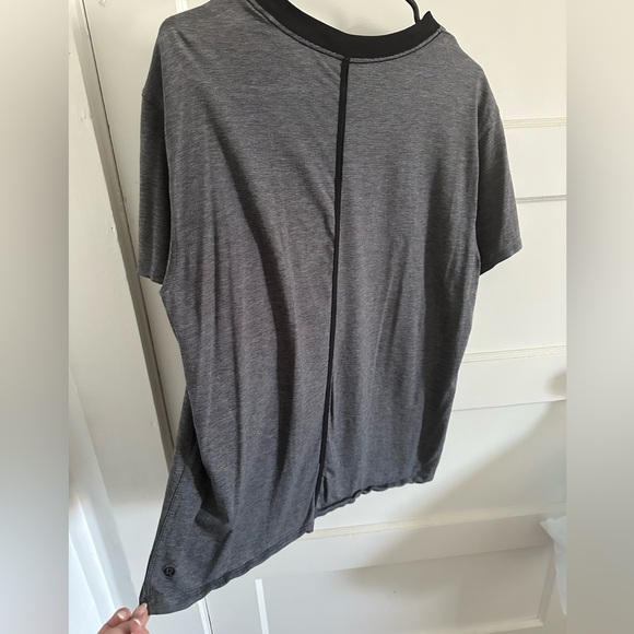 Lululemon Athletica Heather Grey Short Sleeve Tee - Picture 2 of 3